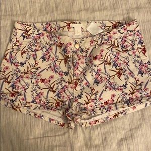 Women’s shorts